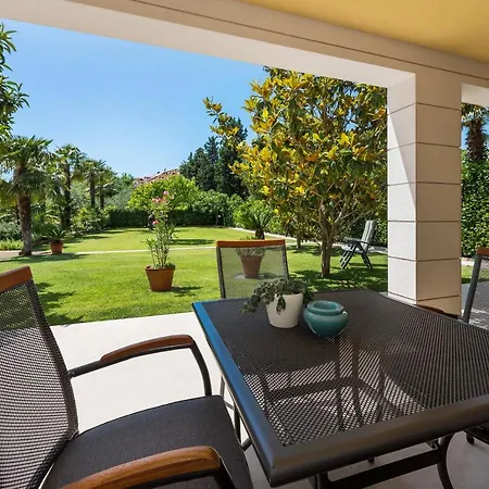 Villa Slavica 1 Vodice Exterior foto